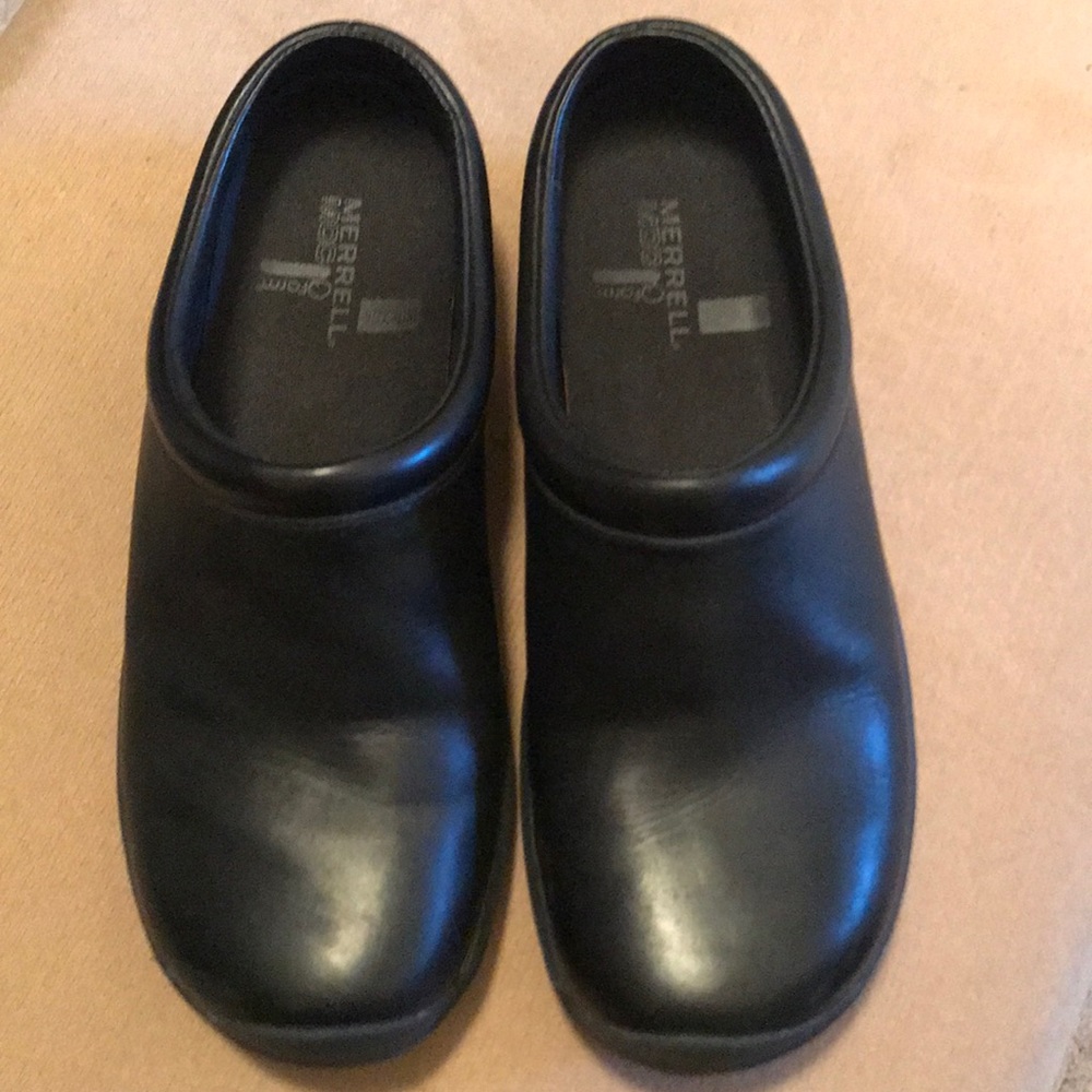 Merrill womens 9.5 clogs